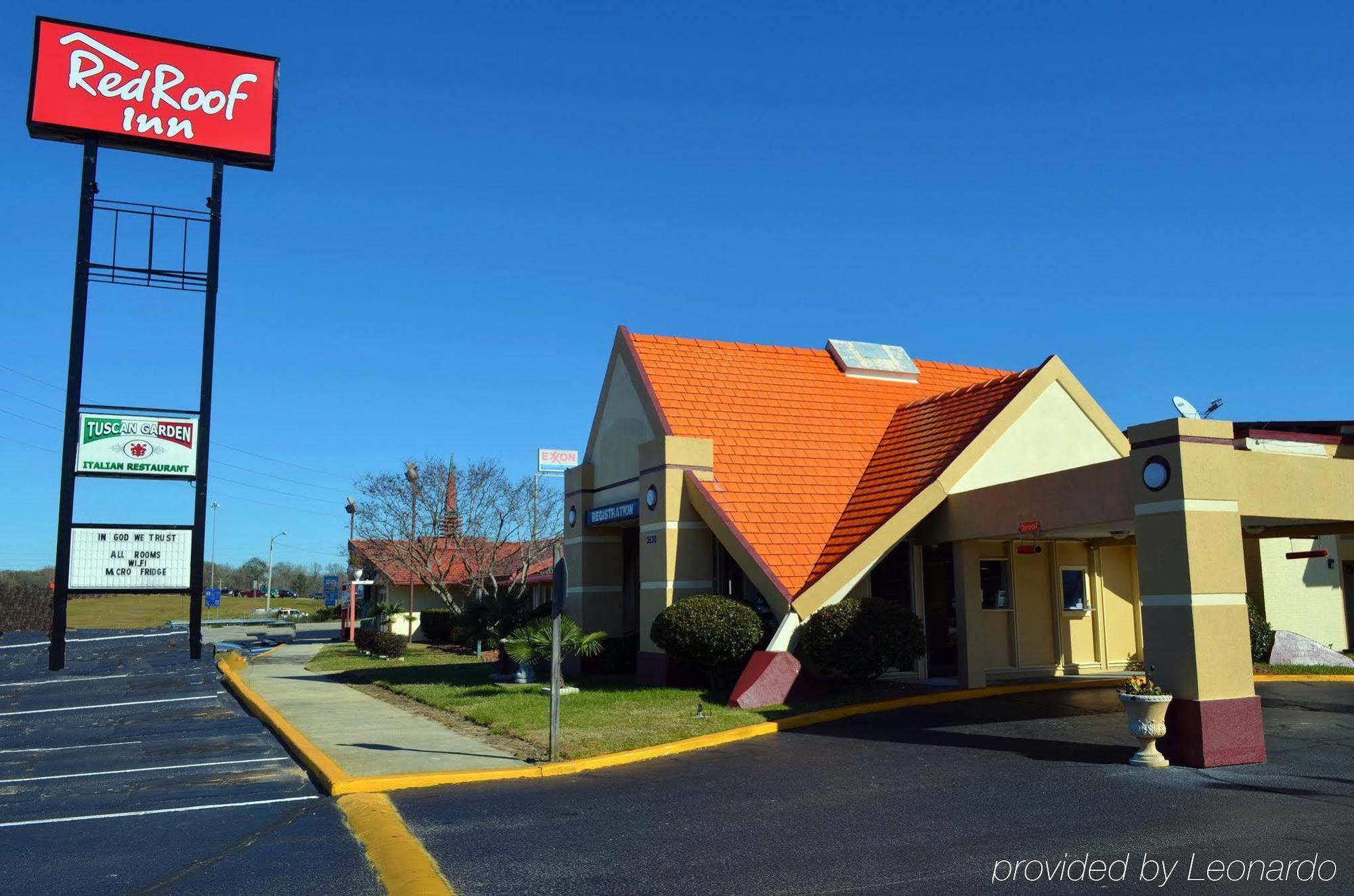 Red Roof Inn Lumberton Exterior photo